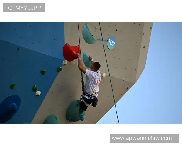 深圳飞盘队在世界攀岩锦标赛中以93分稳居积分榜首位 深圳飞盘队在世界攀岩锦标赛中以93分稳居积分榜首位